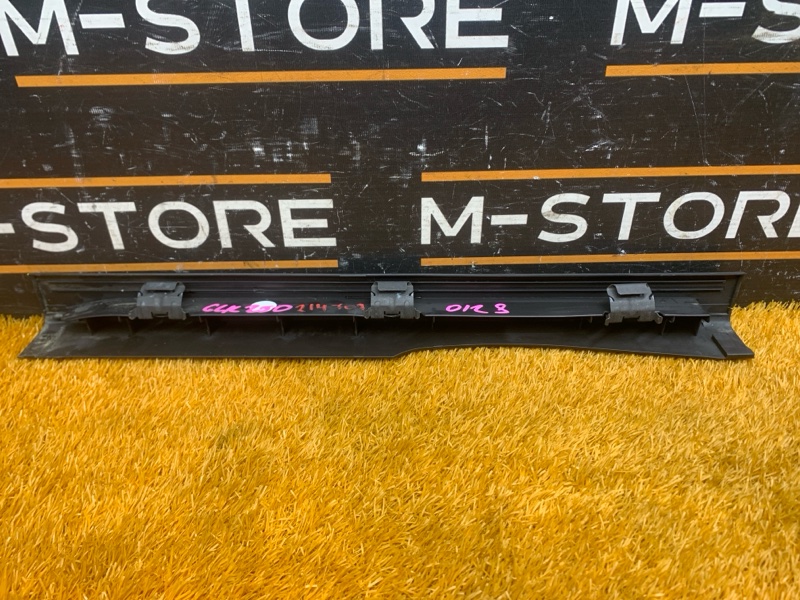 Накладка на порог салона, 400 рублей, Красноярск