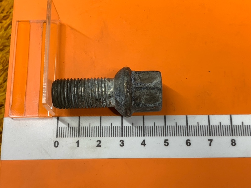 болт колесный, 1150 рублей, Красноярск