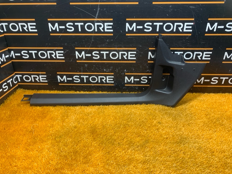 Накладка на порог салона, 350 рублей, Красноярск