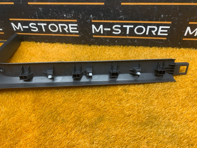 Накладка на порог салона, 350 рублей, Красноярск