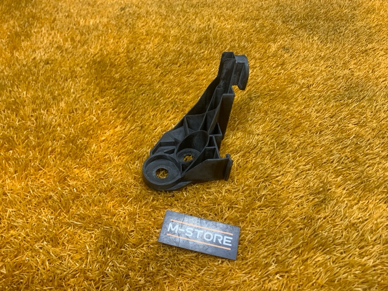 кронштейн фары, 400 рублей, Красноярск