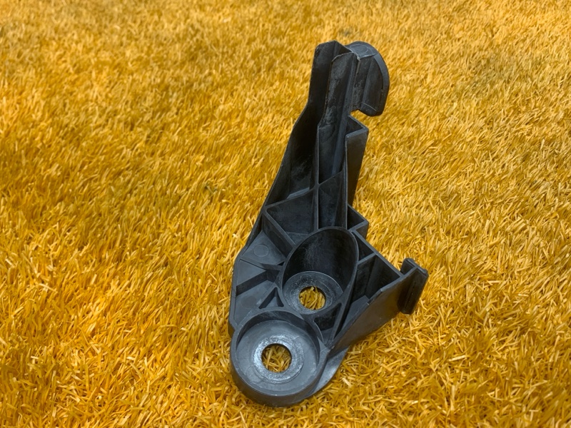 кронштейн фары, 400 рублей, Красноярск