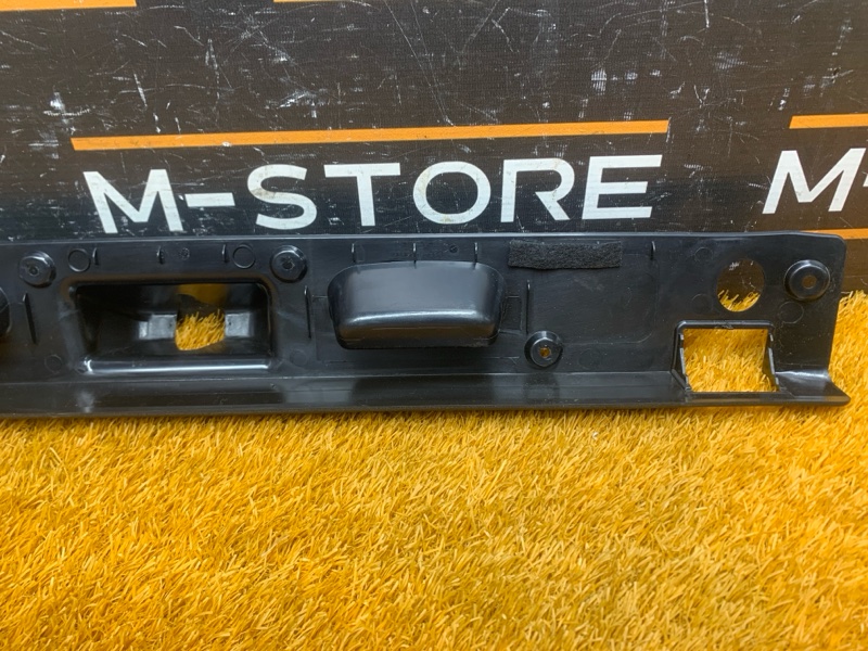 Накладка замка багажника, 300 рублей, Красноярск