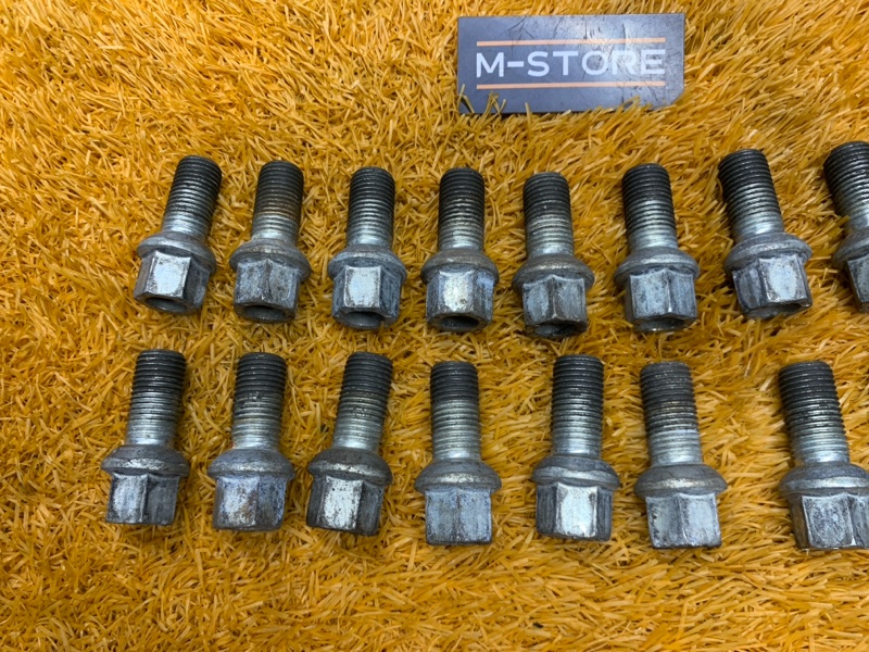 болт колесный, 2000 рублей, Красноярск