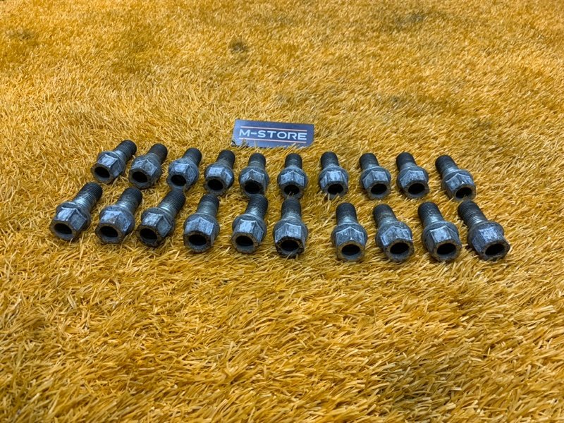 болт колесный, 2000 рублей, Красноярск