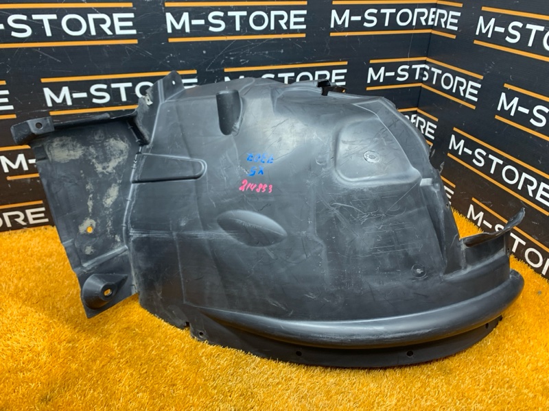 подкрылок, 1000 рублей, Красноярск