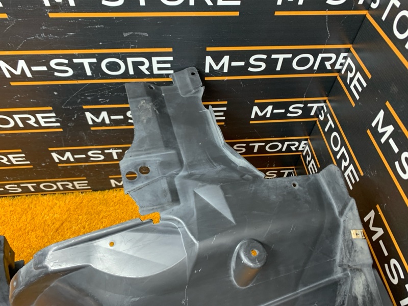 подкрылок, 900 рублей, Красноярск