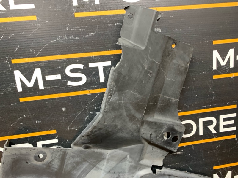 подкрылок, 900 рублей, Красноярск