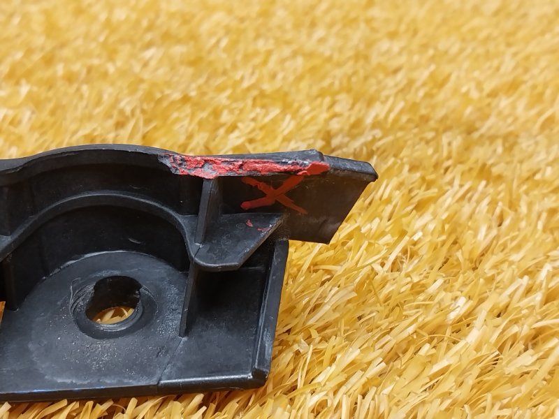 крепление бампера, 600 рублей, Красноярск