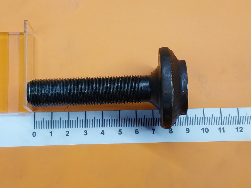 Болт привода, 200 рублей, Красноярск