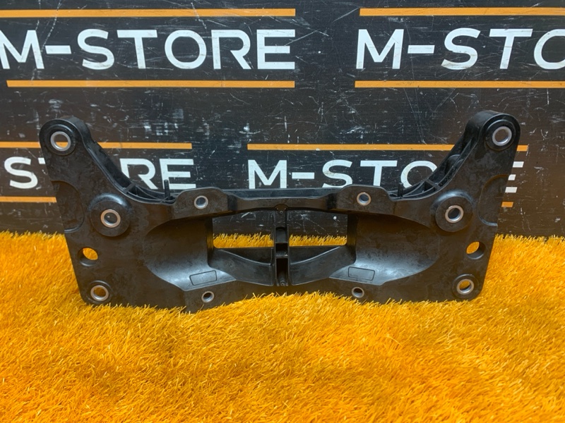 Кронштейн КПП, 2000 рублей, Красноярск