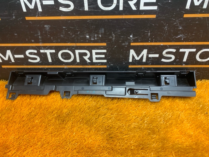 кронштейн порога, 440 рублей, Красноярск