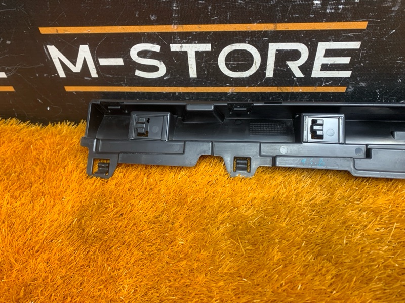 кронштейн порога, 440 рублей, Красноярск