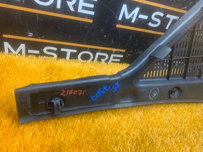 решетка под лобовое стекло, 720 рублей, Красноярск