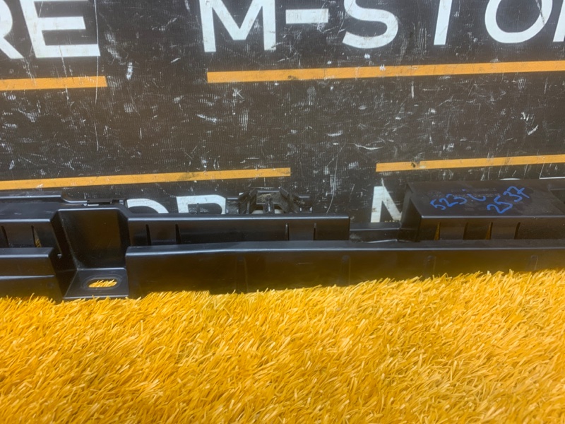 кронштейн порога, 250 рублей, Красноярск