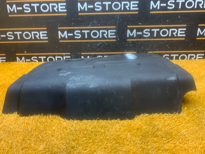 крышка двигателя, 2000 рублей, Красноярск