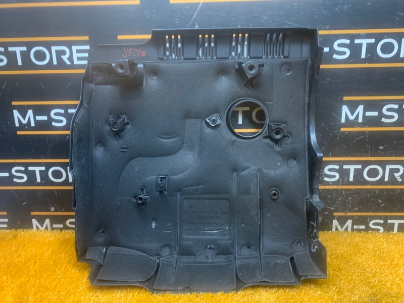 крышка двигателя, 2000 рублей, Красноярск