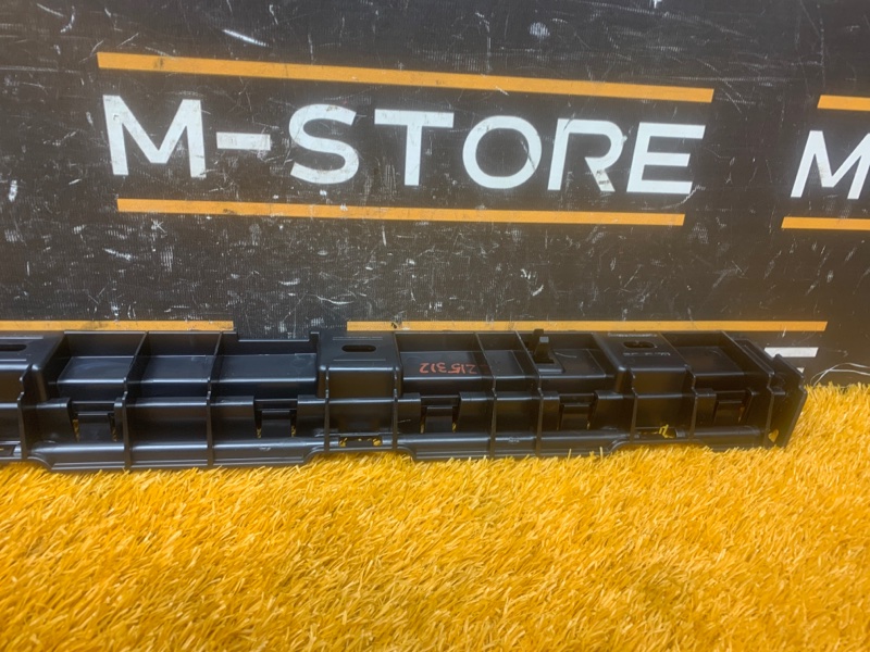 кронштейн порога, 620 рублей, Красноярск