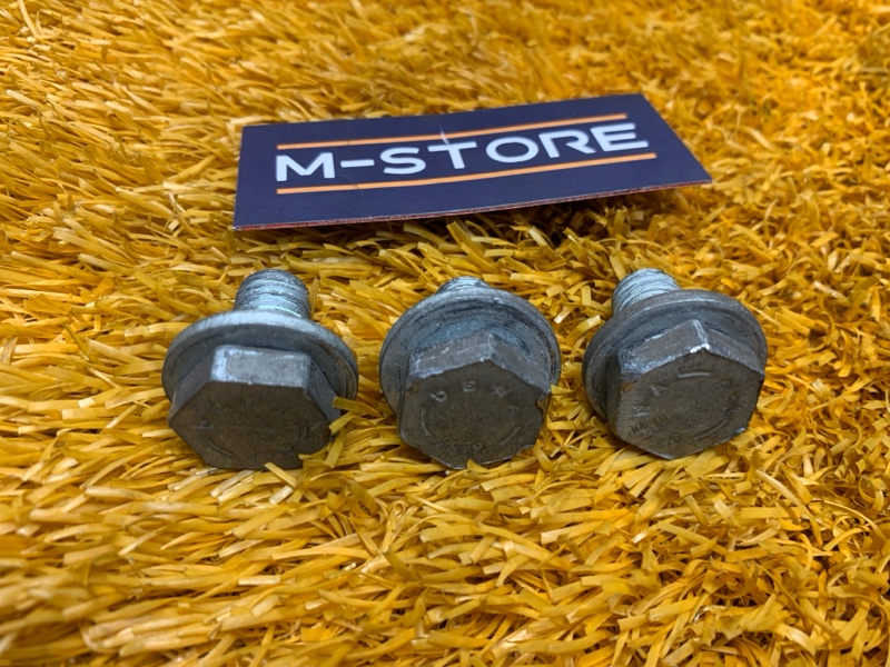 болт гидротрансформатора, 300 рублей, Красноярск