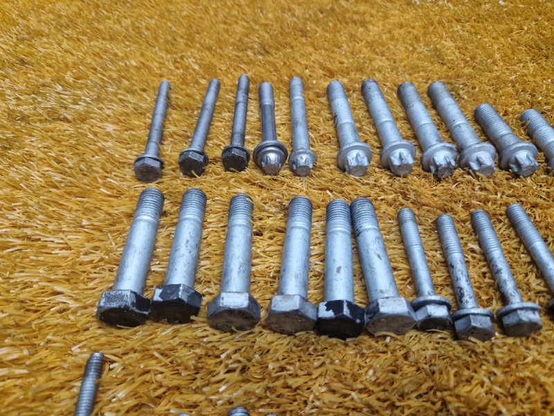 Болты и гайки ДВС, 470 рублей, Красноярск