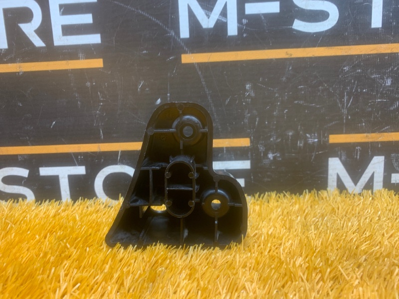 крепление бампера, 340 рублей, Красноярск