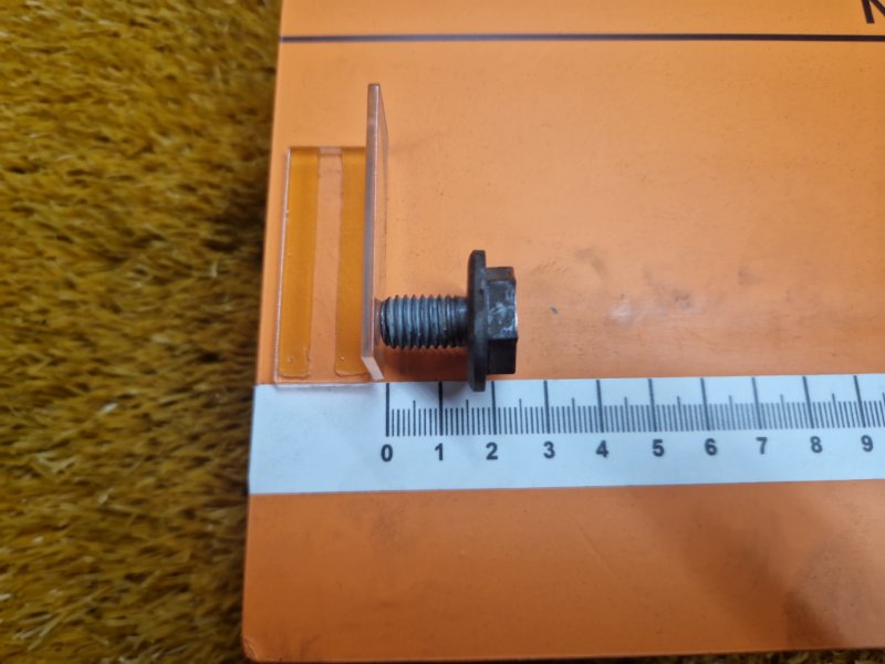 болт гидротрансформатора, 400 рублей, Красноярск