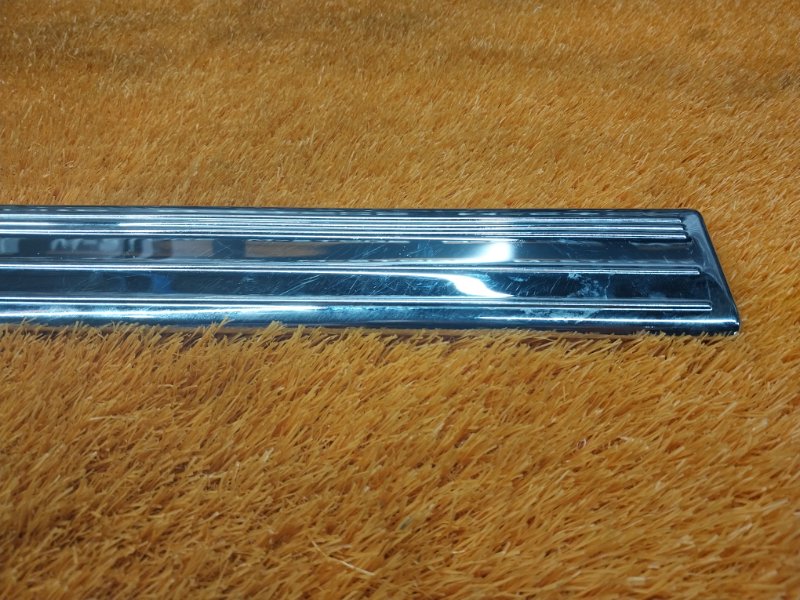 Накладка на порог салона, 350 рублей, Красноярск