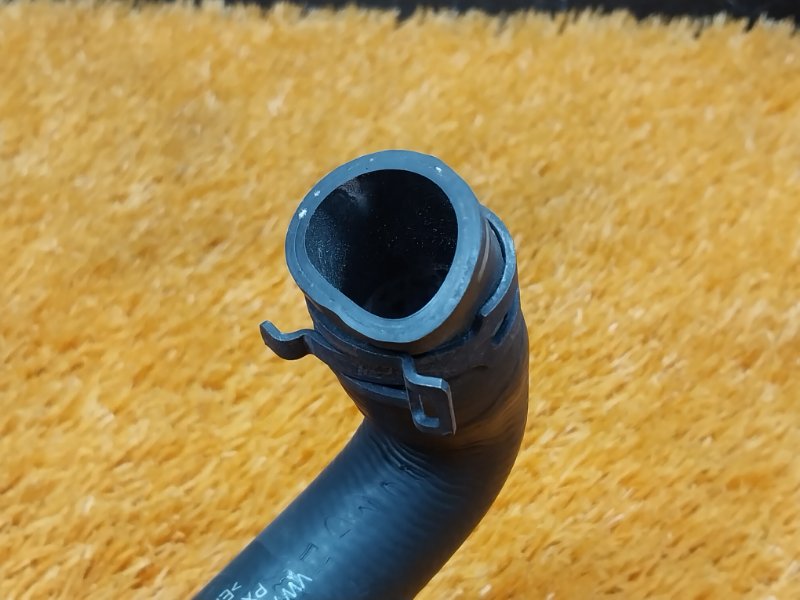 Патрубок системы охлаждения, 500 рублей, Красноярск