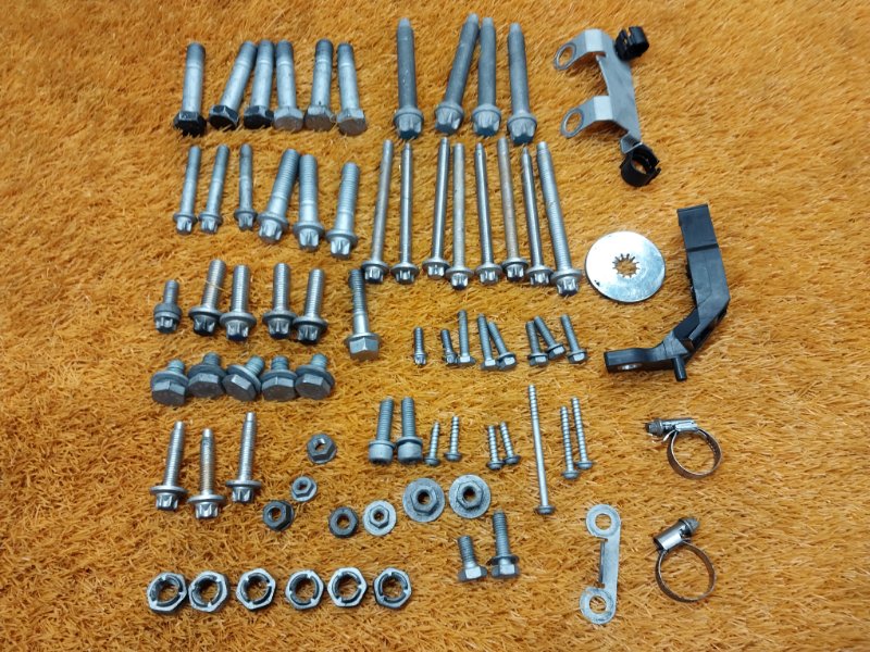 Болты и гайки ДВС, 690 рублей, Красноярск