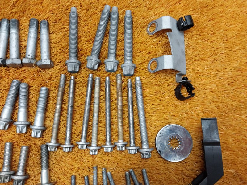 Болты и гайки ДВС, 690 рублей, Красноярск