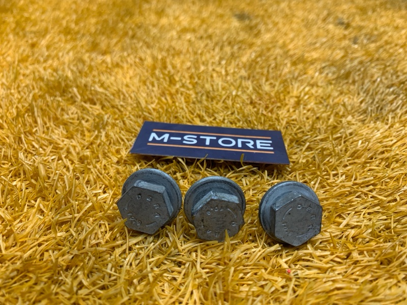 болт гидротрансформатора, 300 рублей, Красноярск