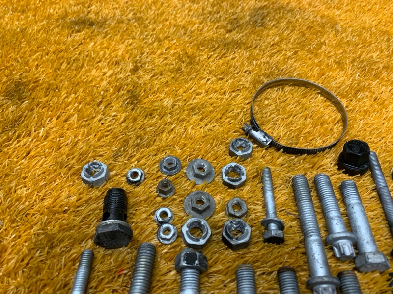 Болты и гайки ДВС, 850 рублей, Красноярск