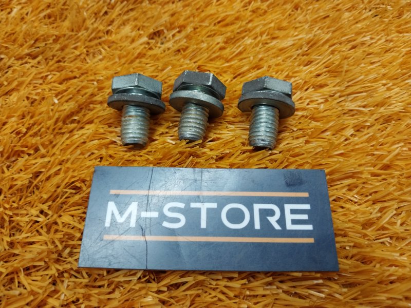 болт гидротрансформатора, 300 рублей, Красноярск