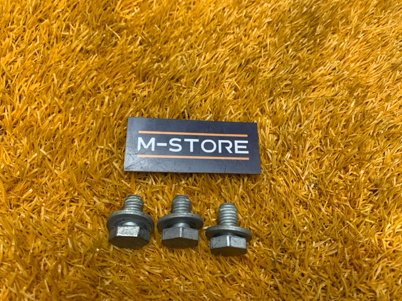 болт гидротрансформатора, 300 рублей, Красноярск