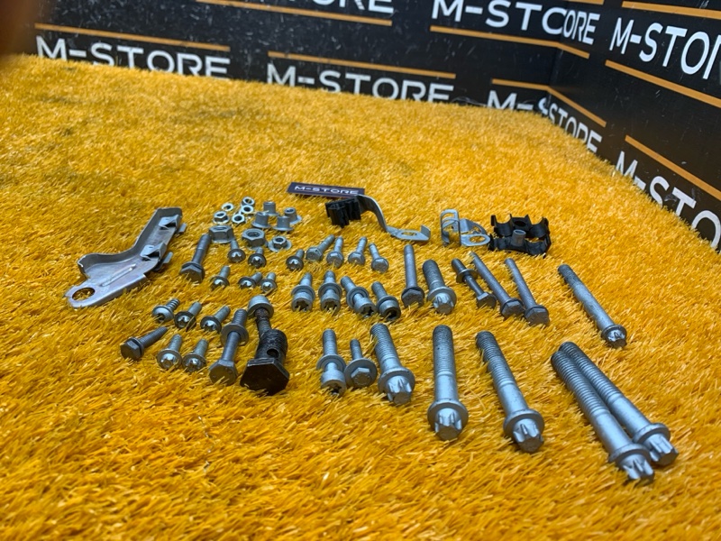 Болты и гайки ДВС, 780 рублей, Красноярск