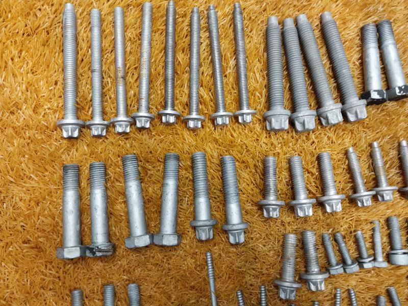 Болты и гайки ДВС, 690 рублей, Красноярск