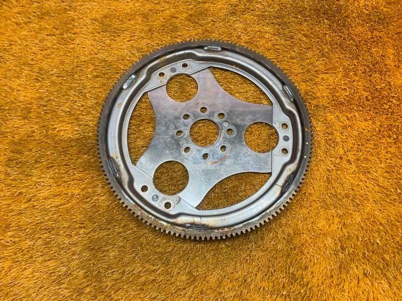 маховик, 400 рублей, Красноярск