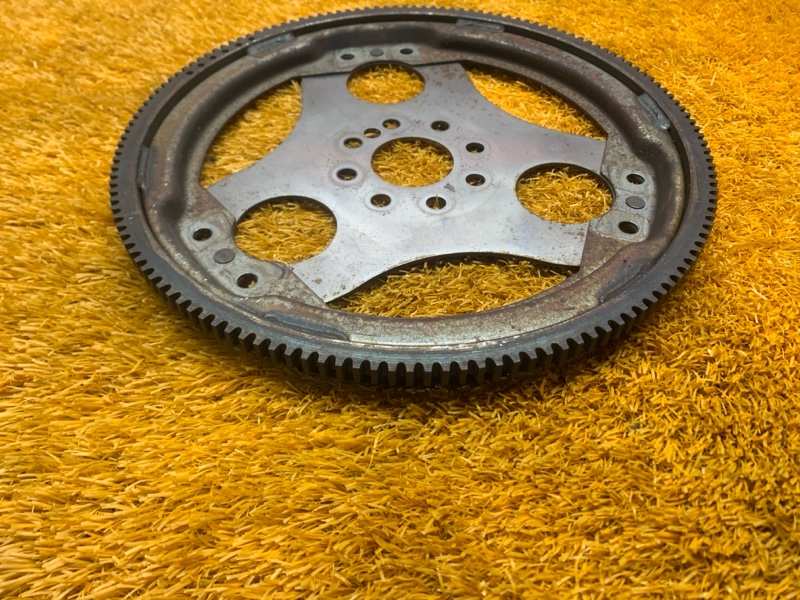 маховик, 400 рублей, Красноярск