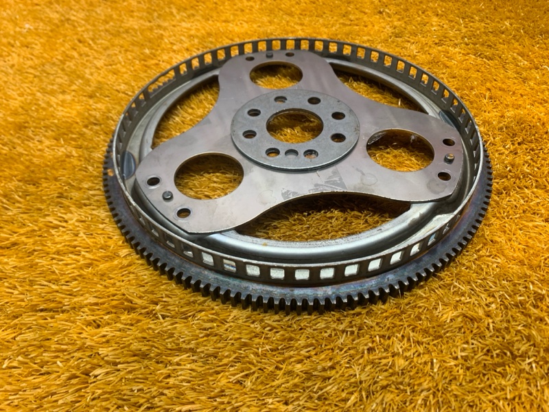 маховик, 400 рублей, Красноярск