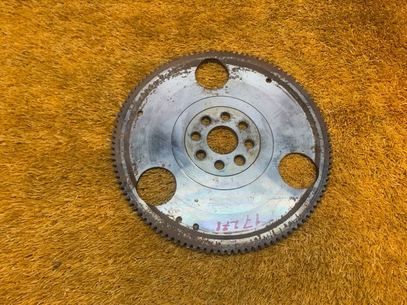 маховик, 670 рублей, Красноярск