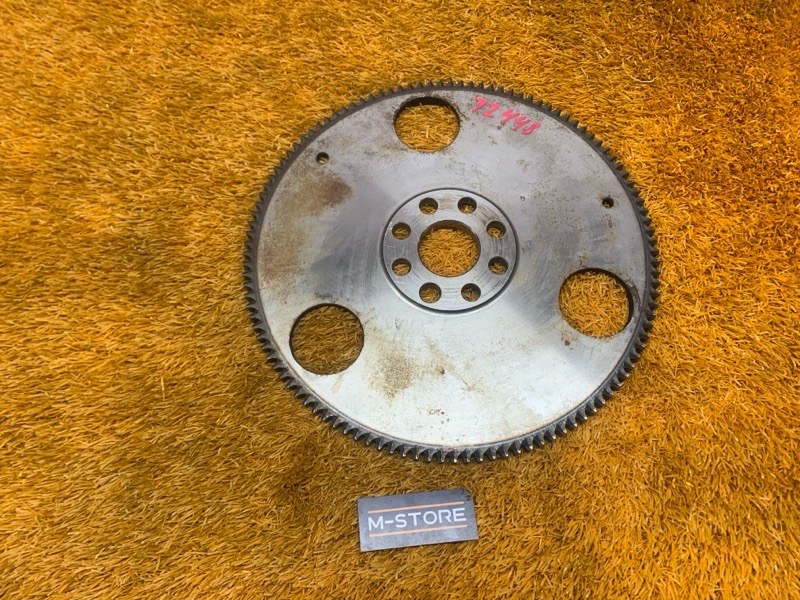 маховик, 670 рублей, Красноярск