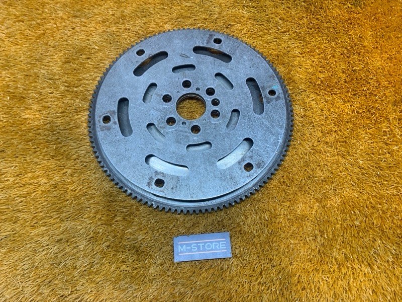 маховик, 670 рублей, Красноярск