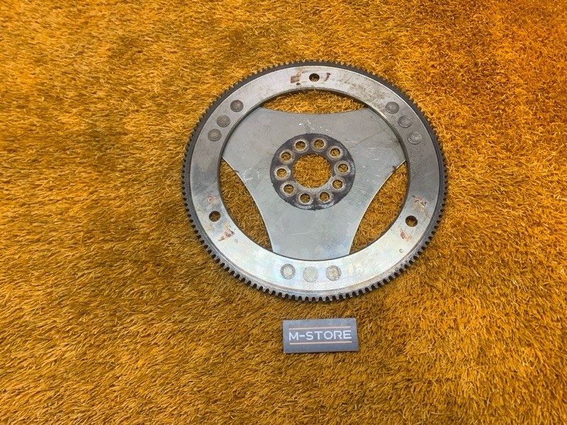 маховик, 670 рублей, Красноярск