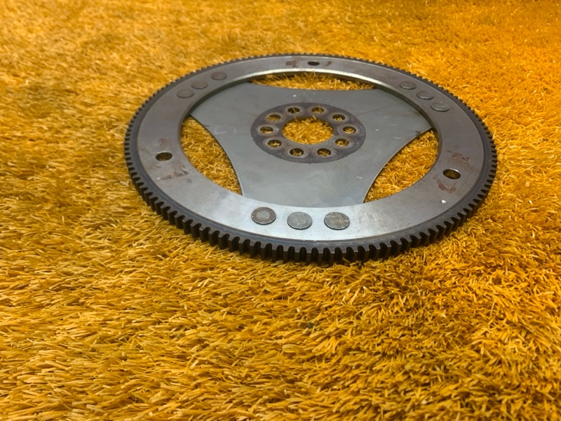 маховик, 670 рублей, Красноярск