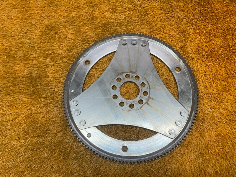 маховик, 670 рублей, Красноярск