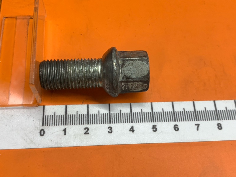 болт колесный, 1190 рублей, Красноярск