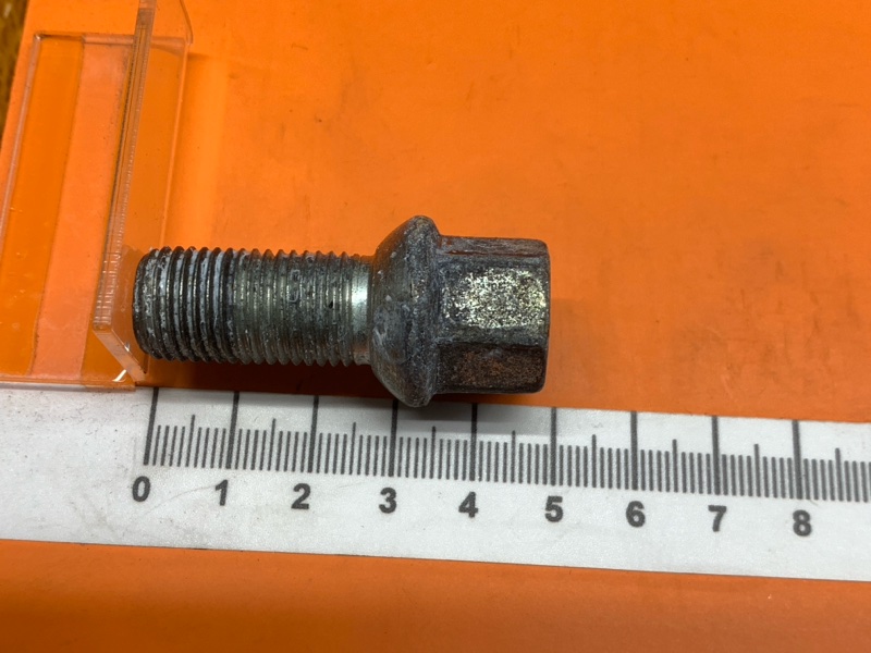 болт колесный, 1190 рублей, Красноярск