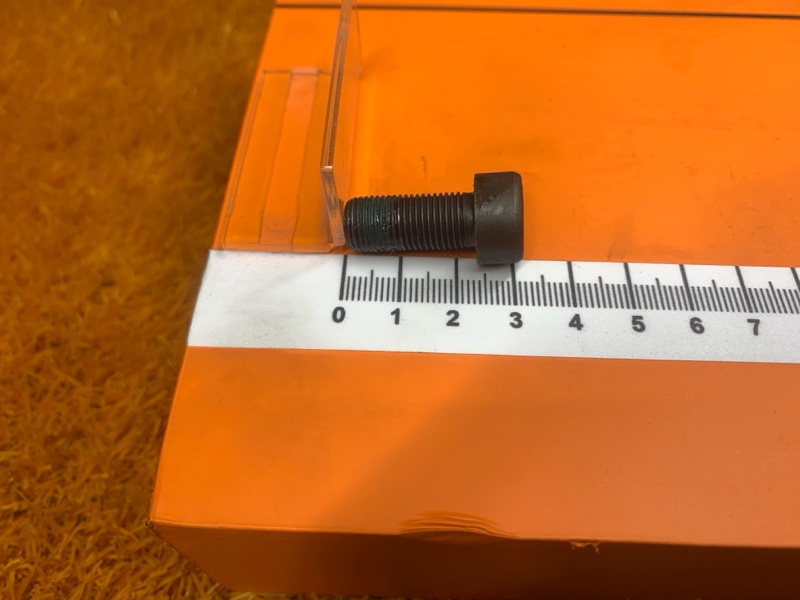 Болт маховика, 400 рублей, Красноярск