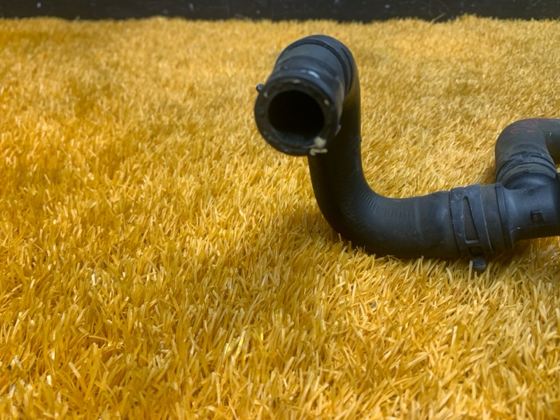 Патрубок системы охлаждения, 500 рублей, Красноярск