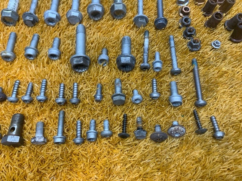 Болты и гайки ДВС, 970 рублей, Красноярск